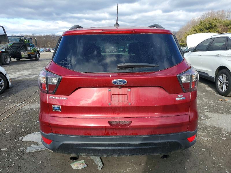Photo 6 from auction – 2017 FORD ESCAPE SE with VIN 1FMCU9GD2HUB35219