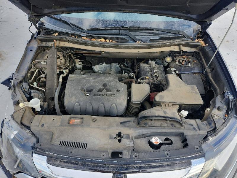 Photo 11 from auction – 2016 MITSUBISHI OUTLANDER with VIN JA4AD2A30GZ028877