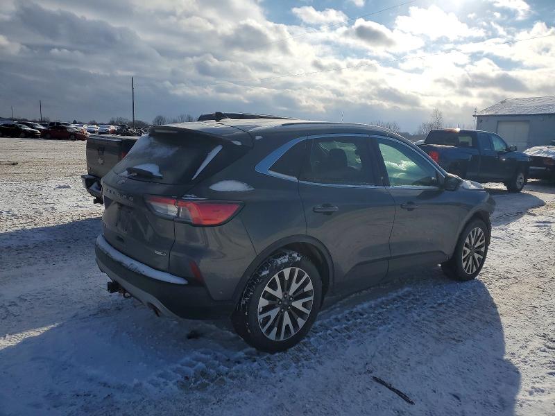 Photo 3 from auction – 2020 FORD ESCAPE TIT with VIN 1FMCU9J9XLUA14855