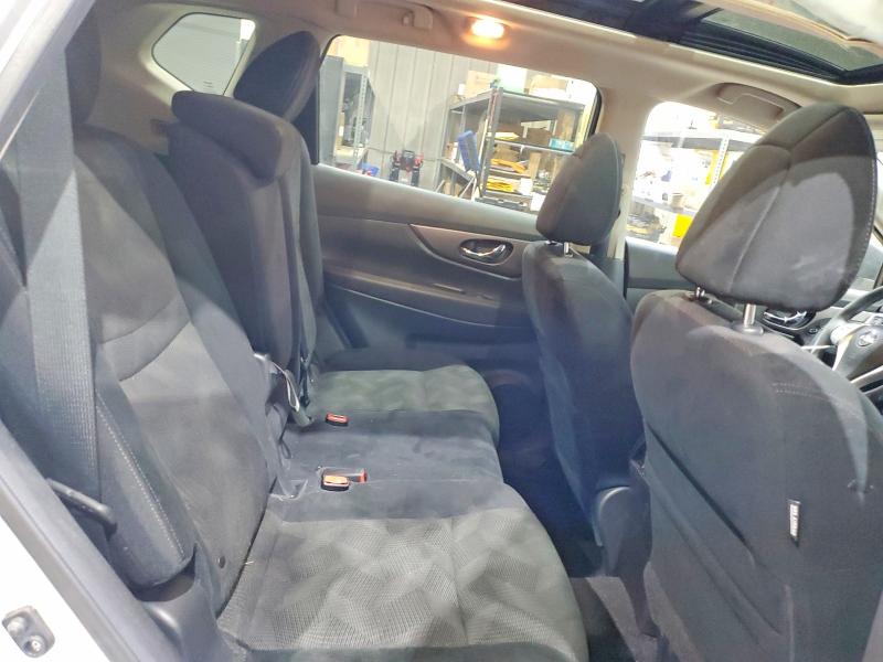 Photo 11 from auction – 2015 NISSAN ROGUE S with VIN 5N1AT2MV0FC785474