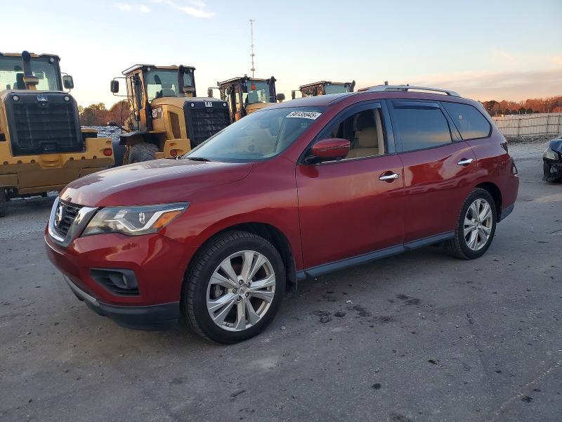 NISS PATHFINDER 2019 with VIN 5N1DR2MM9KC596268 - Photo from auction