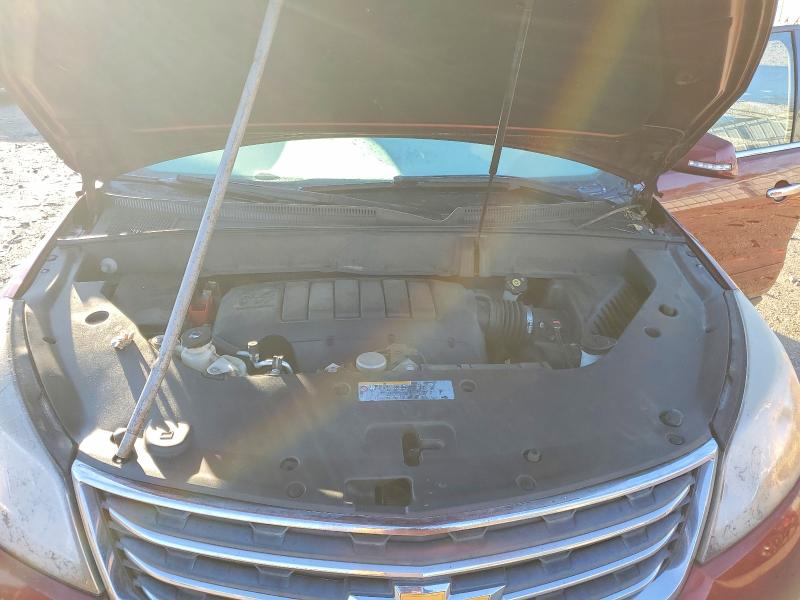 Photo 12 from auction – 2017 CHEVROLET TRAVERSE with VIN 1GNKRGKD0HJ333805