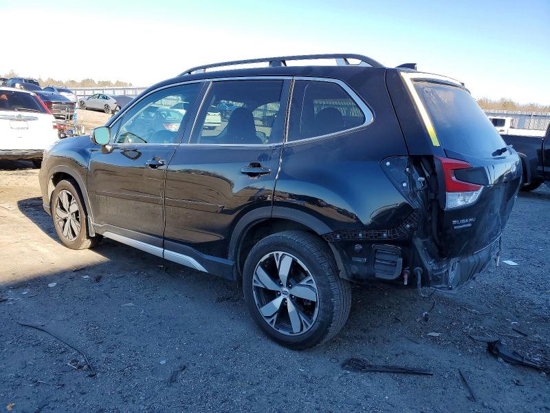 Photo 2 from auction – 2020 SUBARU FORESTER T with VIN JF2SKAXC7LH439728
