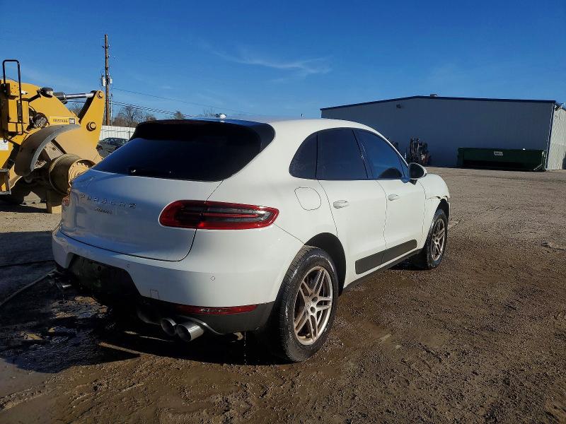 Photo 3 from auction – 2018 PORSCHE MACAN with VIN WP1AA2A51JLB19262
