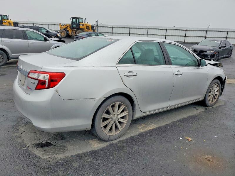 Photo 3 from auction – 2014 TOYOTA CAMRY SE with VIN 4T1BK1FK1EU024658