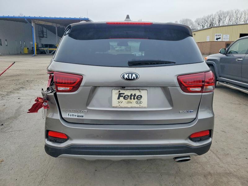 Photo 6 from auction – 2019 KIA SORENTO EX with VIN 5XYPHDA56KG452590