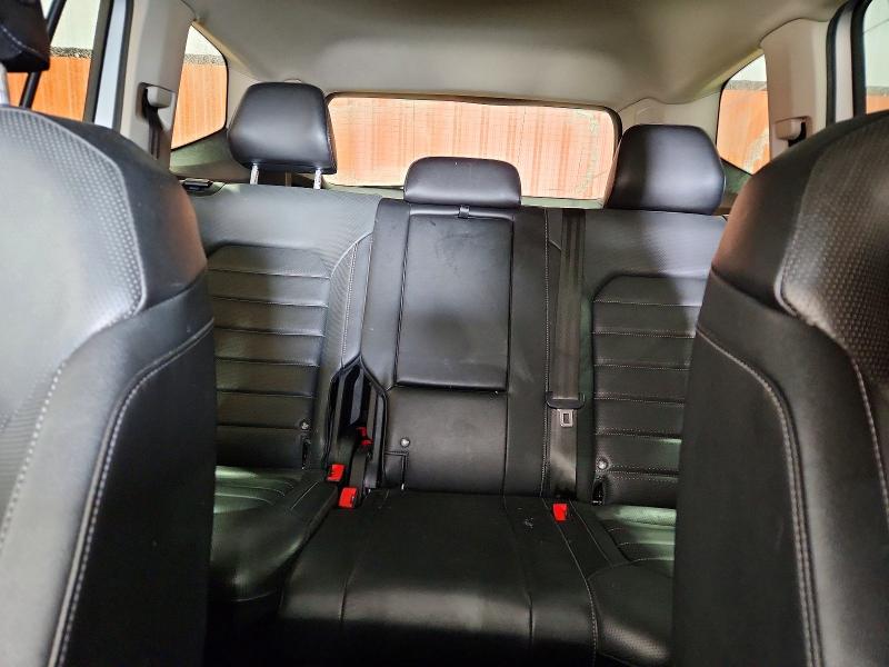 Photo 10 from auction – 2019 VOLKSWAGEN ATLAS SEL with VIN 1V2NR2CA5KC549611