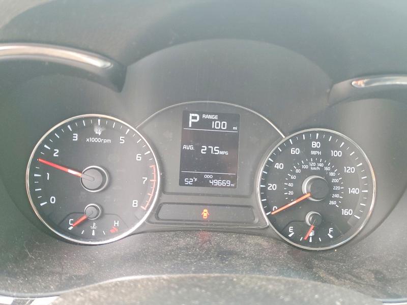 Photo 9 from auction – 2017 KIA FORTE with VIN 3KPFK4A75HE057577