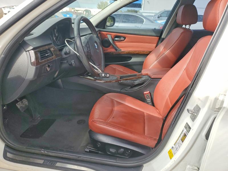 Photo 7 from auction – 2011 BMW 328 I with VIN WBAPH7C51BE851475