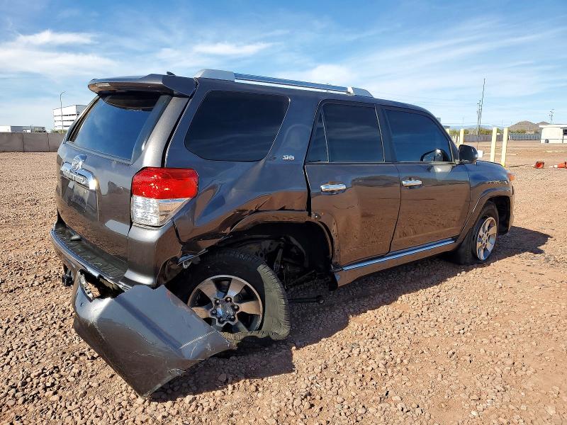 Photo 3 from auction – 2013 TOYOTA 4RUNNER SR with VIN JTEBU5JR4D5139804