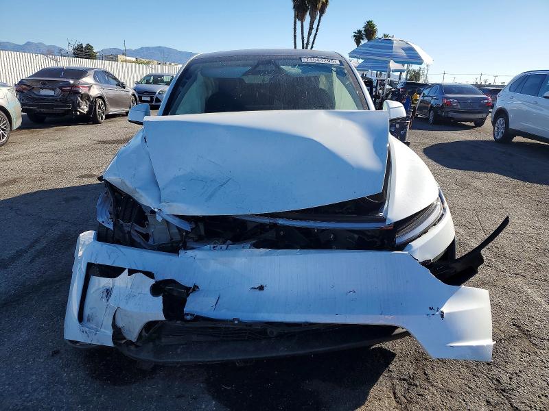 Photo 5 from auction – 2026 TESLA MODEL Y with VIN 7SAYGDED2TF389119