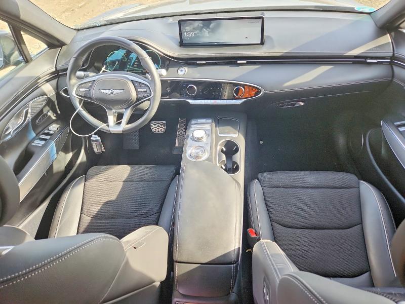 Photo 8 from auction – 2024 GENESIS GV70 BASE with VIN 5NMMADTB9RH012373