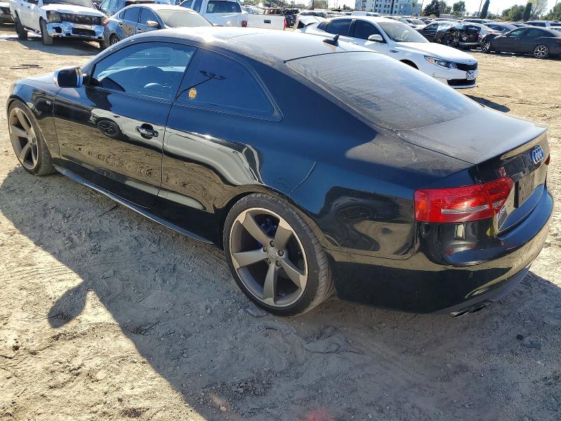 Photo 2 from auction – 2011 AUDI S5 with VIN WAUCVAFR0BA043001