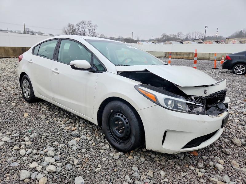 Photo 4 from auction – 2017 KIA FORTE with VIN 3KPFL4A74HE157781