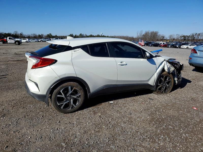 Photo 3 from auction – 2018 TOYOTA C-HR XLE with VIN NMTKHMBX8JR049608