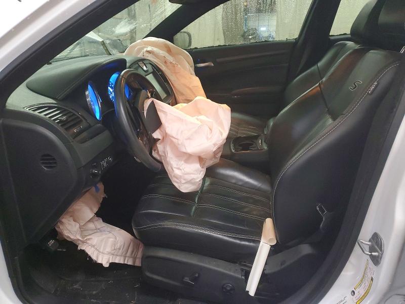 Photo 7 from auction – 2013 CHRYSLER 300 S with VIN 2C3CCABG0DH527479