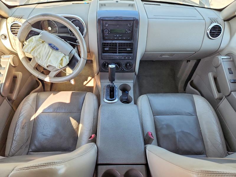 Photo 8 from auction – 2007 FORD EXPLORER X with VIN 1FMEU73E17UB65418