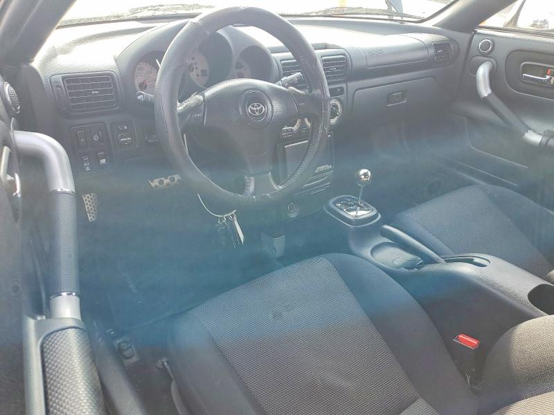 Photo 8 from auction – 2003 TOYOTA MR2 SPYDER with VIN JTDFR320830062510