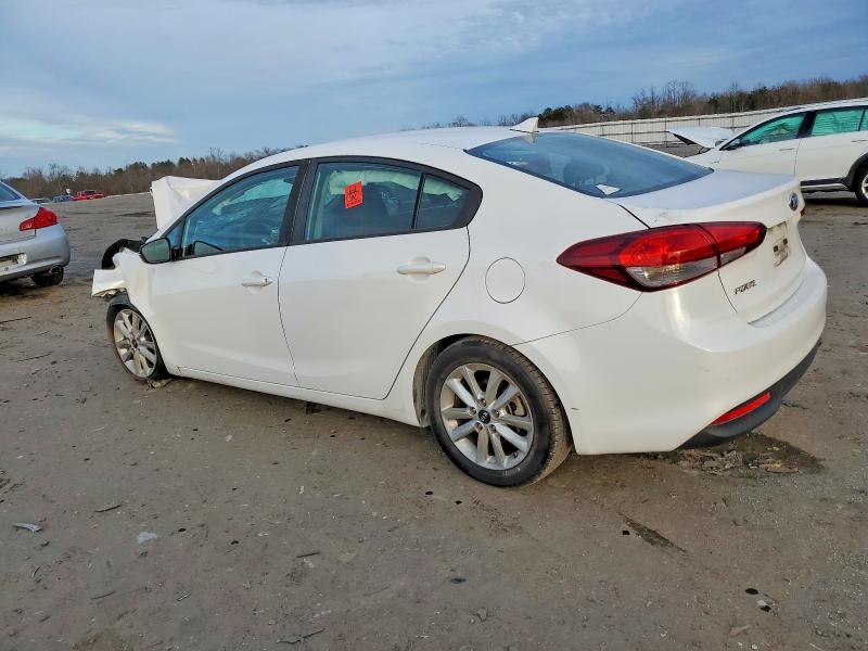 Photo 2 from auction – 2017 KIA FORTE with VIN 3KPFL4A71HE145104