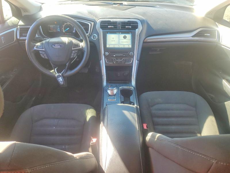 Photo 8 from auction – 2017 FORD FUSION with VIN 3FA6P0H79HR174321