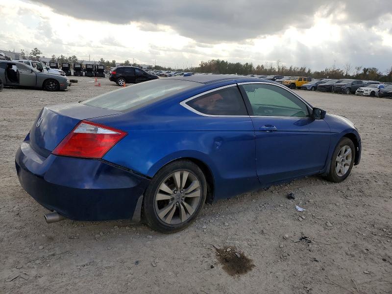 Photo 3 from auction – 2008 HONDA ACCORD with VIN 1HGCS128X8A000854