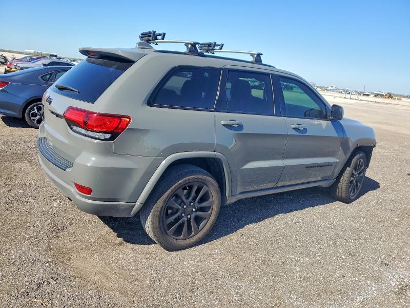 Photo 3 from auction – 2019 JEEP GRAND CHER with VIN 1C4RJFAG1KC810922