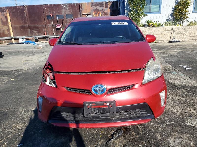 Photo 5 from auction – 2013 TOYOTA PRIUS with VIN JTDKN3DU0D5688258