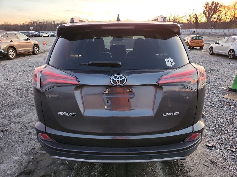 Photo 6 from auction – 2017 TOYOTA RAV4 LIMIT with VIN 2T3YFREVXHW354660