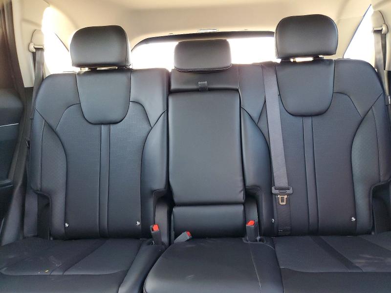 Photo 10 from auction – 2025 KIA SORENTO with VIN 5XYRL4JC6SG352964