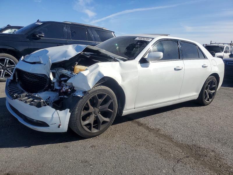 CHRYSLER 300 2022 with VIN 2C3CCABG3NH186922 - Photo from auction