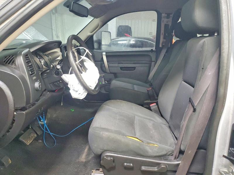Photo 7 from auction – 2012 CHEVROLET SILVERADO with VIN 1GCRKSE77CZ225180