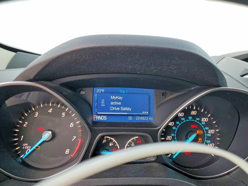 Photo 9 from auction – 2015 FORD ESCAPE SE with VIN 1FMCU9G98FUB42166