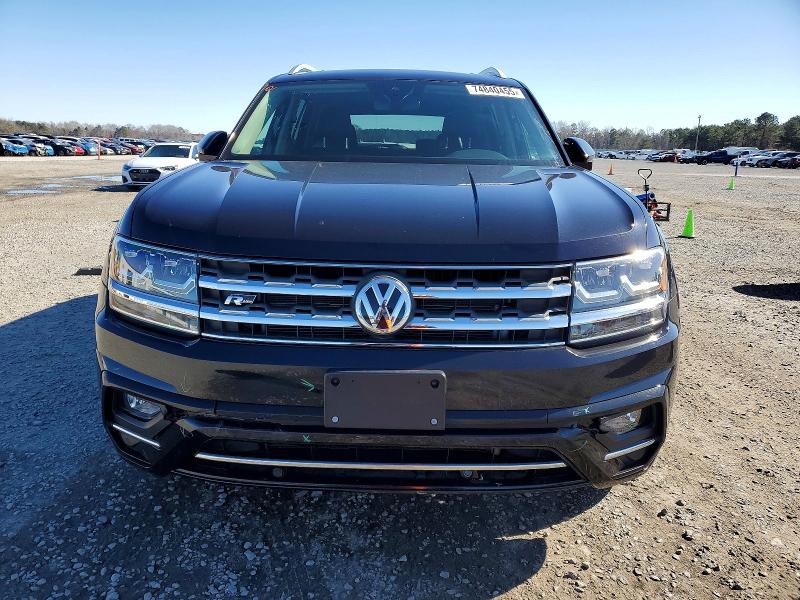 Photo 5 from auction – 2018 VOLKSWAGEN ATLAS SEL with VIN 1V2SR2CA3JC588361