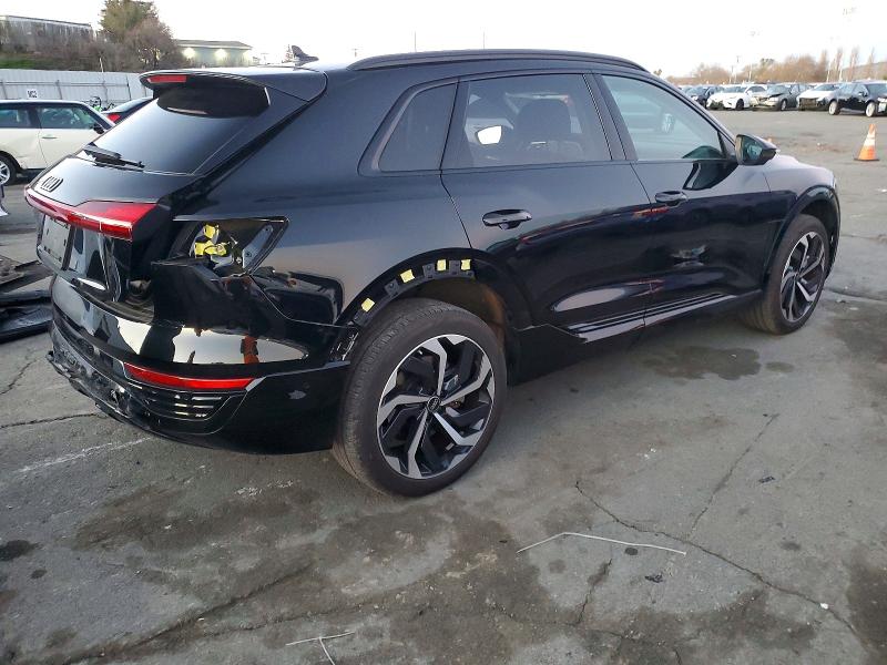 Photo 3 from auction – 2024 AUDI Q8 E-TRON with VIN WA15AAGE8RB053552