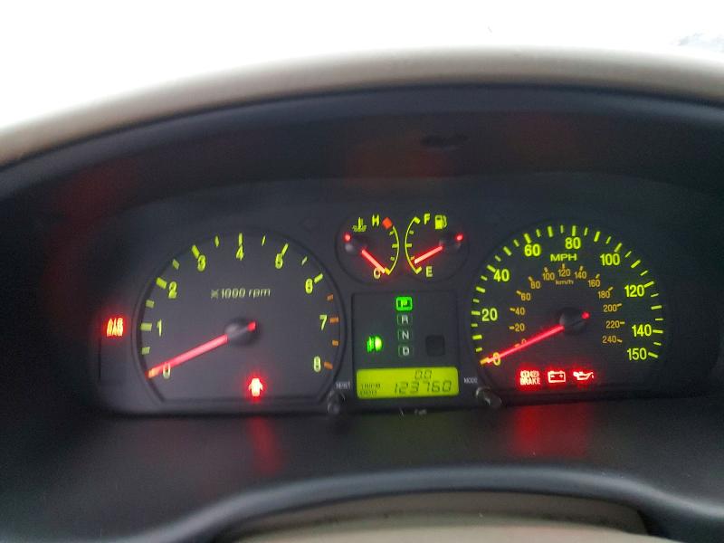 Photo 9 from auction – 2002 HYUNDAI SONATA with VIN KMHWF25S52A566002