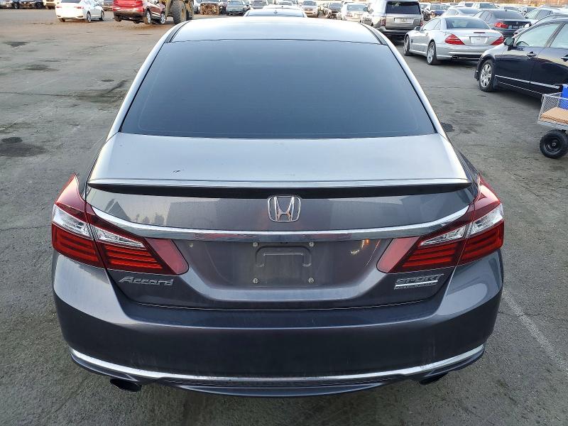 Photo 6 from auction – 2017 HONDA ACCORD with VIN 1HGCR2F10HA045591
