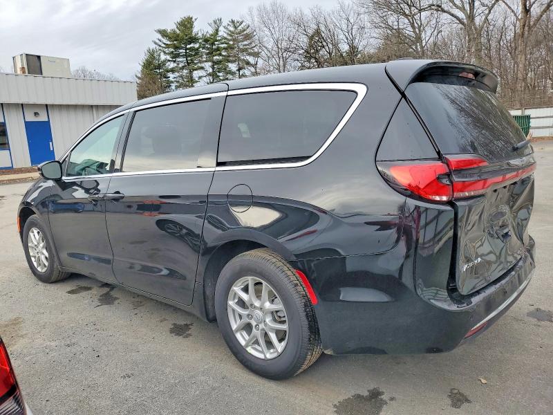 Photo 2 from auction – 2026 CHRYSLER PACIFICA S with VIN 2C4RC1BG5TR201126