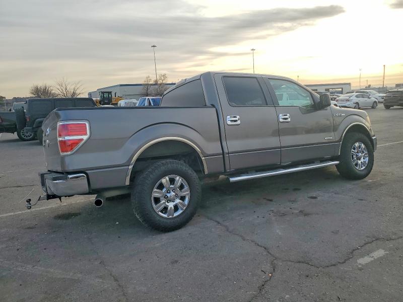 Photo 3 from auction – 2011 FORD F150 SUPER with VIN 1FTFW1CT2BFC04917