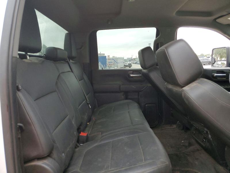 Photo 10 from auction – 2020 CHEVROLET SILVERADO with VIN 1GB1WLE77LF324949