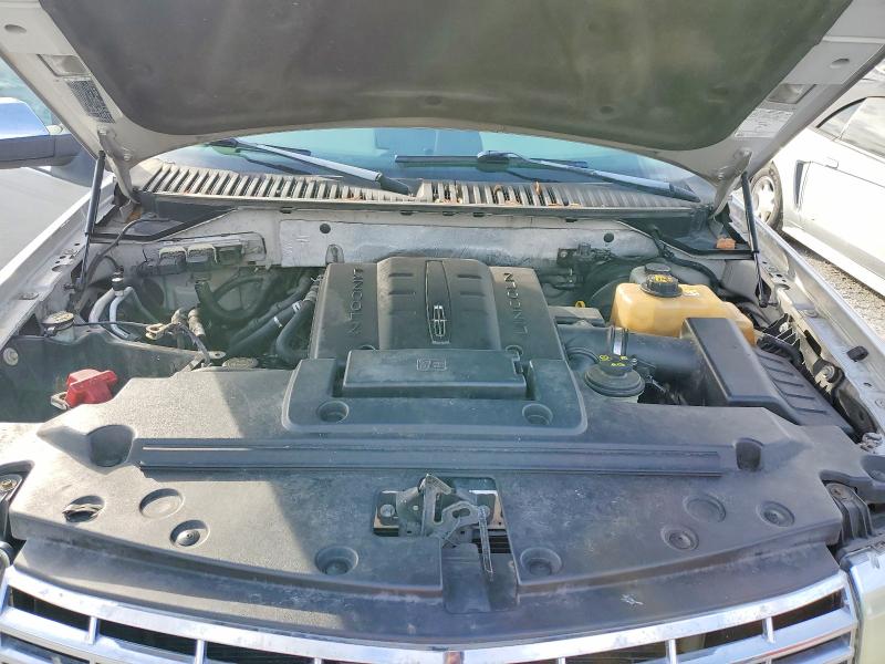 Photo 12 from auction – 2007 LINCOLN NAVIGATOR with VIN 5LMFL27577LJ09734