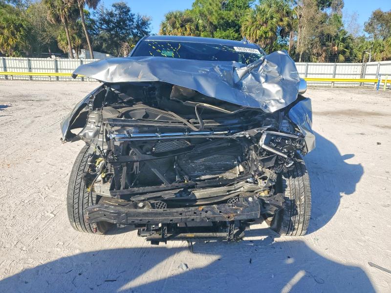 Photo 5 from auction – 2023 CHEVROLET SUBURBAN C with VIN 1GNSCFKD2PR334532