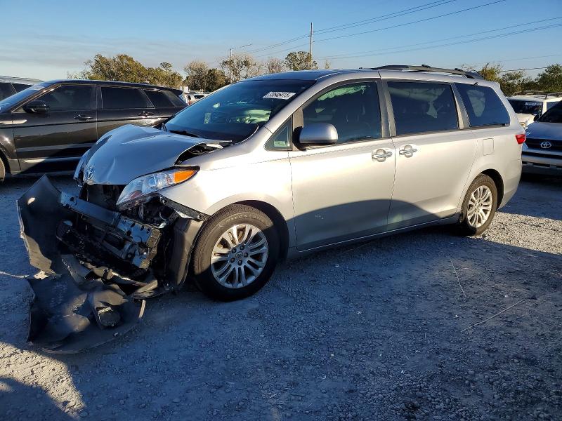 Photo 1 from auction – 2016 TOYOTA SIENNA with VIN 5TDYK3DC9GS724781