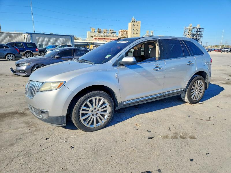Photo 1 from auction – 2011 LINCOLN TOWNHOUSE MKX with VIN 2LMDJ8JK8BBJ31241