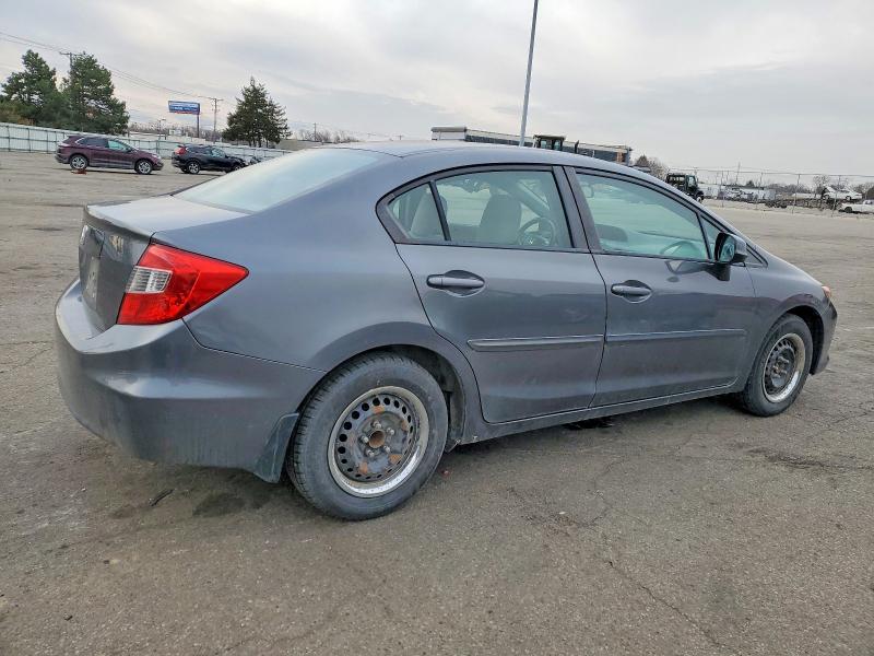 Photo 3 from auction – 2012 HONDA CIVIC LX with VIN 19XFB2F51CE098289