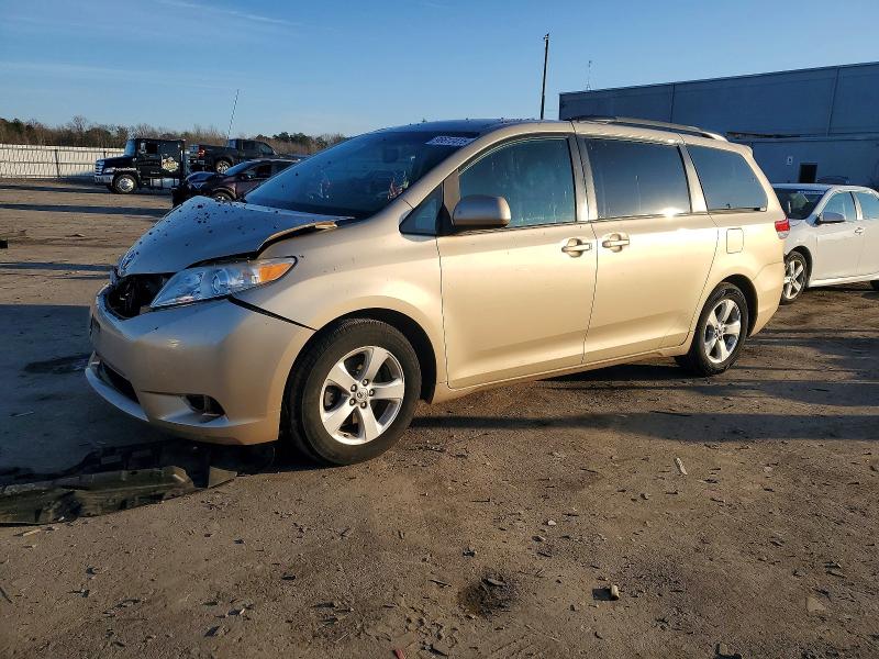 TOYOTA SIENNA 2014 con VIN 5TDKK3DC9ES436701 - Foto de la subasta