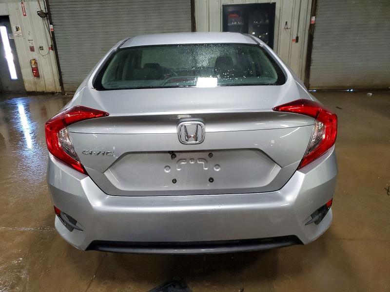 Photo 6 from auction – 2018 HONDA CIVIC LX with VIN 19XFC2F50JE038384