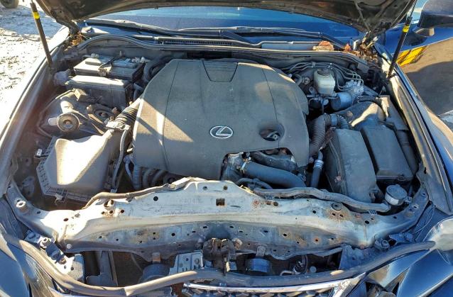 Photo 11 from auction – 2014 LEXUS IS 250 with VIN JTHCF1D26E5006309