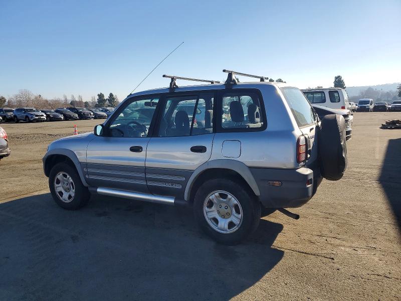 Photo 2 from auction – 1998 TOYOTA RAV4 with VIN JT3HP10V9W7106838