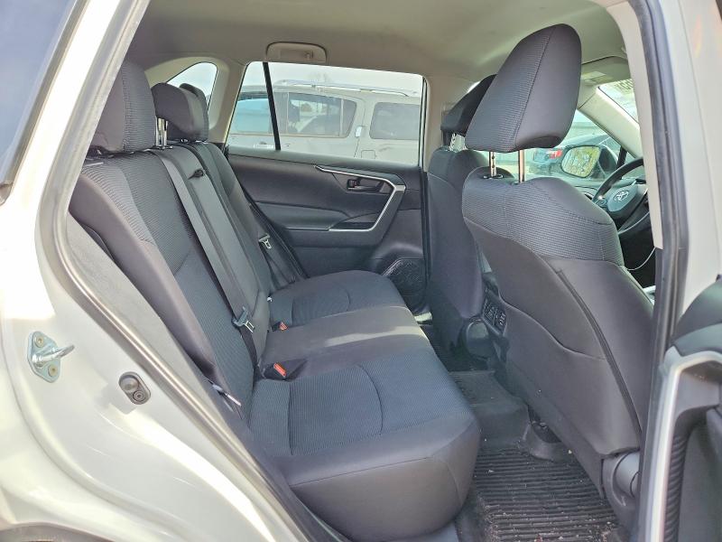 Photo 11 from auction – 2024 TOYOTA RAV4 LE with VIN 2T3F1RFV2RC430623