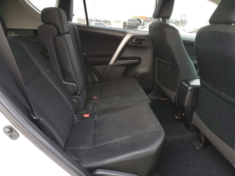 Photo 11 from auction – 2018 TOYOTA RAV4 with VIN 2T3BFREV9JW737405